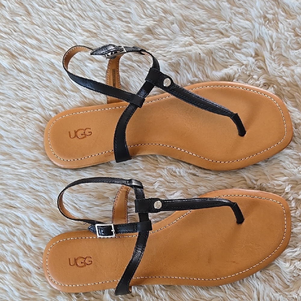 UGG Women's Black Sandals 🤎 Size 10 NEW - Picture 2 of 9